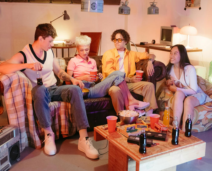 Woman Calls Her Boyfriend 'Daddy' At A Party With Friends, Causes Drama When She Is Asked To Leave Woman Calls Her Boyfriend 'Daddy' At A Party With Friends, Causes Drama When She Is Asked To Leave