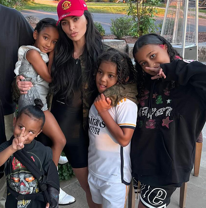 &ldquo;I Can&rsquo;t Live Like This&rdquo;: Kim Kardashian Breaks Down In Tears Describing Single Motherhood