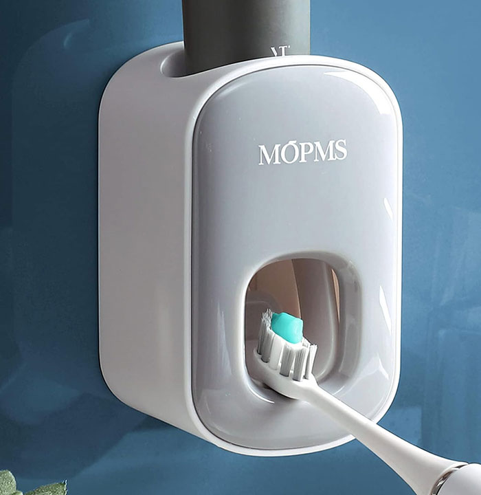  Automatic Toothpaste Squeezer : Never Have The Cap-On Cap-Off Fight Again