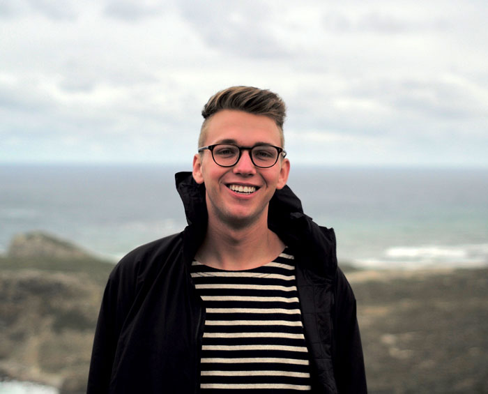 Netizens Are Laughing At A Parent-Hired Exorcist Trying To Cast Out Gay Spirits From Son&rsquo;s Room