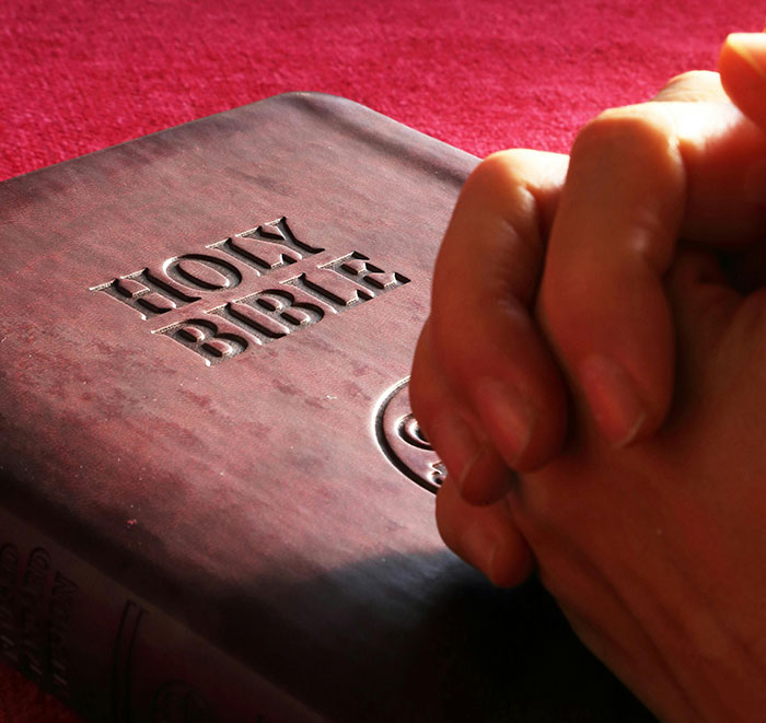 "Get A Lower-Paying Job": 40 Times People Gave Ultimatums That Didn't Work Out For Them