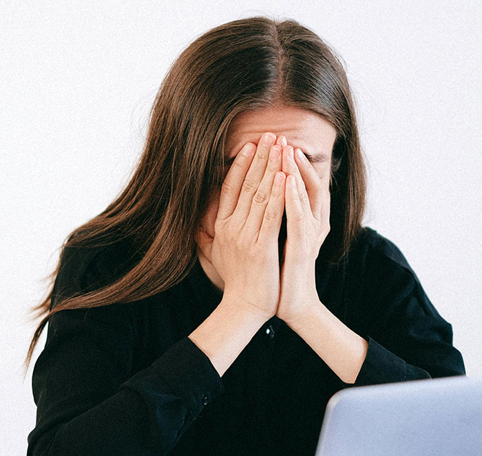 "Get A Lower-Paying Job": 40 Times People Gave Ultimatums That Didn't Work Out For Them