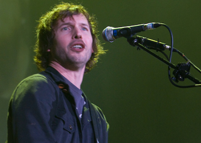 30 Times People Messed With Celebrities Enough To Get Blocked