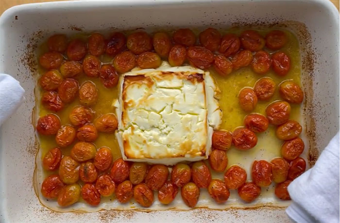 30 Recipes That People Tried After Seeing Them On TikTok And Regretted It