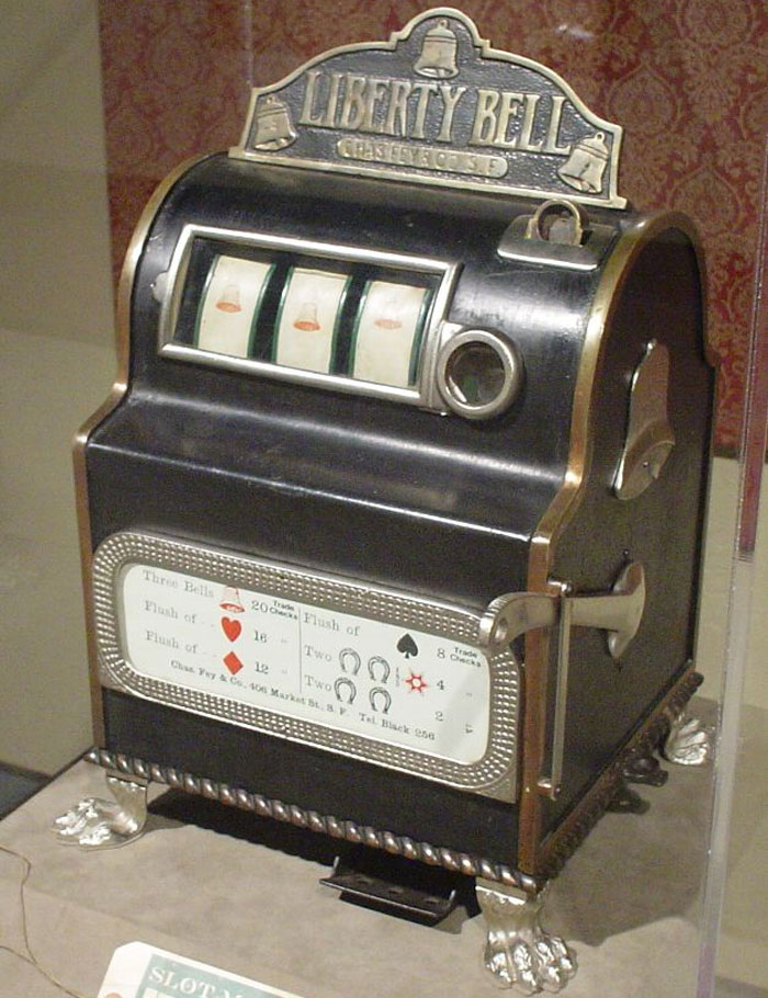 &ldquo;AITA For Telling A Friend&rsquo;s Friend He Couldn&rsquo;t Keep The &lsquo;Jackpot&rsquo; He Hit On My Slot Machine?&rdquo;