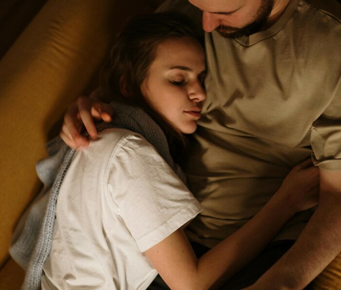 “Here’s The Life Advice Everyone Needs To Hear”: 90YOs Share 40 Things They Wish They Knew Earlier