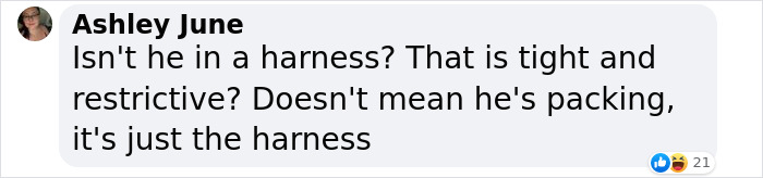 Chris Brown Seemed To Get Excited By His Backup Dancer, Now His “Bulge” Is Going Viral Chris Brown Seemed To Get Excited By His Backup Dancer, Now His “Bulge” Is Going Viral