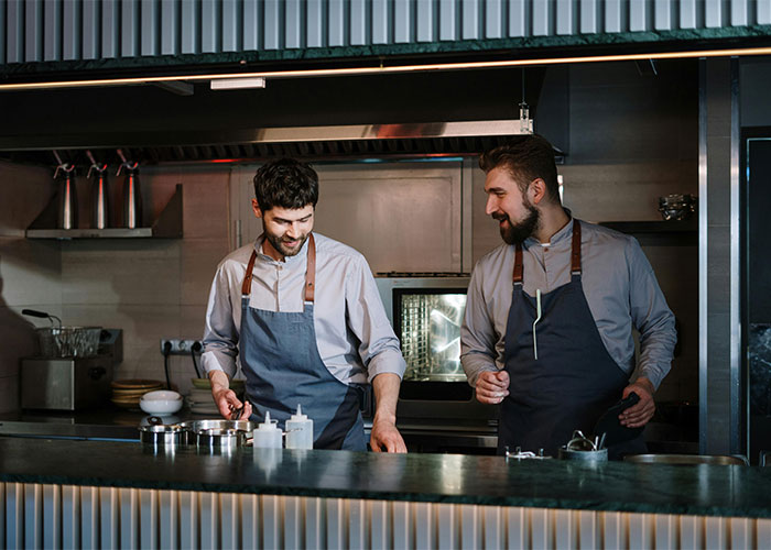 37 Red Flags Indicating You Should Immediately Leave The Restaurant