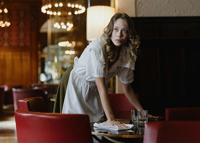 37 Red Flags Indicating You Should Immediately Leave The Restaurant