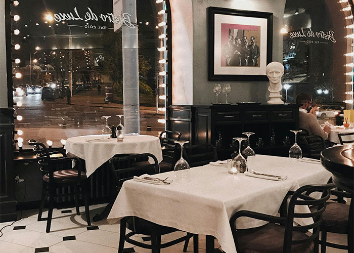 37 Red Flags Indicating You Should Immediately Leave The Restaurant