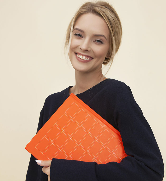 "Doesn’t Make Sense": 40 Social Etiquette Rules That People Want To See Gone