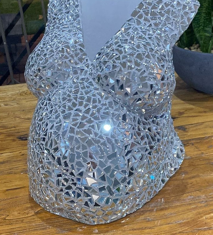 "Nobody Feel Up My Wife”: 30 House Rules That Left Guests Grimacing