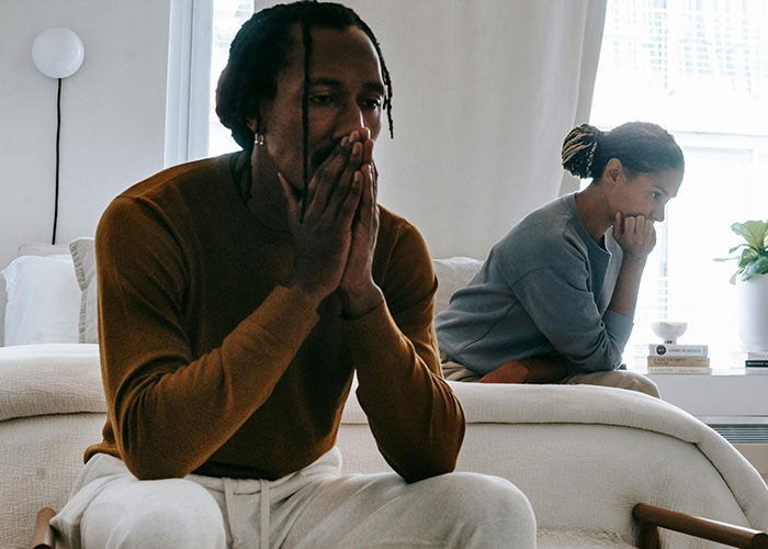 “My Dad’s Poker Buddy”: 30 People Share The Family “Secret” They Worked Out As Adults