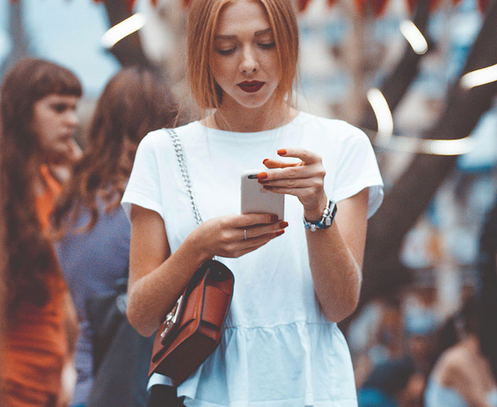 "Flying On A Tight Schedule": 30 Risky Things That People Refuse To Do Anymore