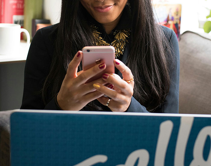 "Flying On A Tight Schedule": 30 Risky Things That People Refuse To Do Anymore