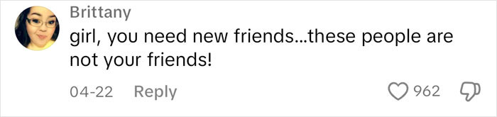 Plus-Sized Woman Points Out 10 Things Skinny People Are Allowed To Do But She Is Scrutinized For