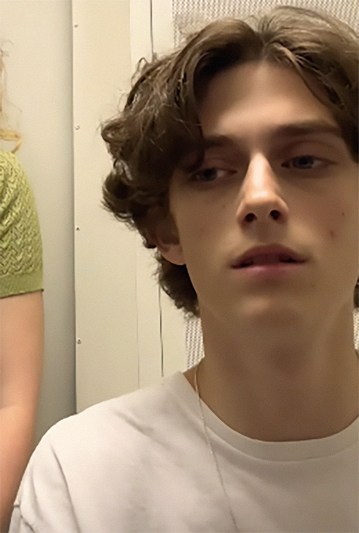 Soon-To-Be Carnegie Mellon University Student Suri Cruise Stuns At Her High School Prom