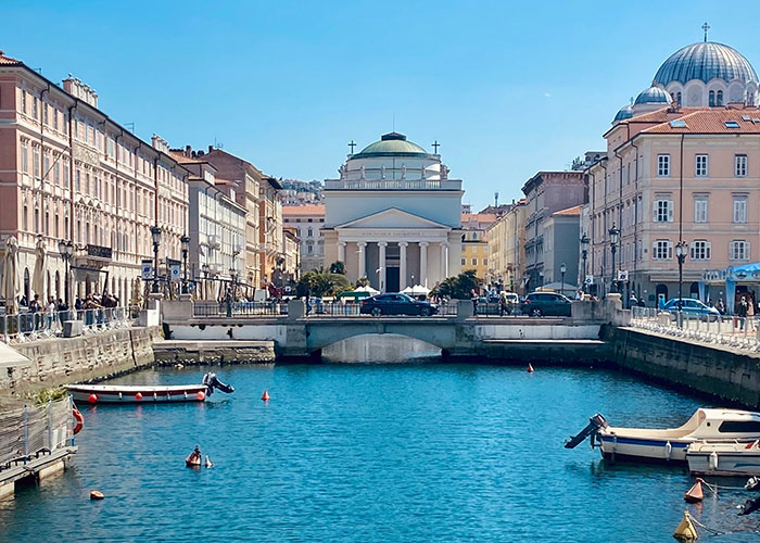 “What Are Some Underrated Places That Really Surprised You?” (30 Answers)