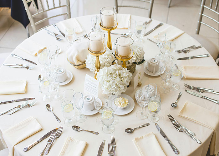 37 Wedding Trends That People Predict Brides And Grooms Will Regret Participating In