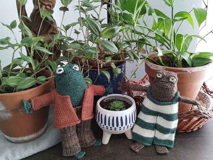 Como regalo de despedida, mi compañera de trabajo me tejió mis personajes favoritos de libros infantiles