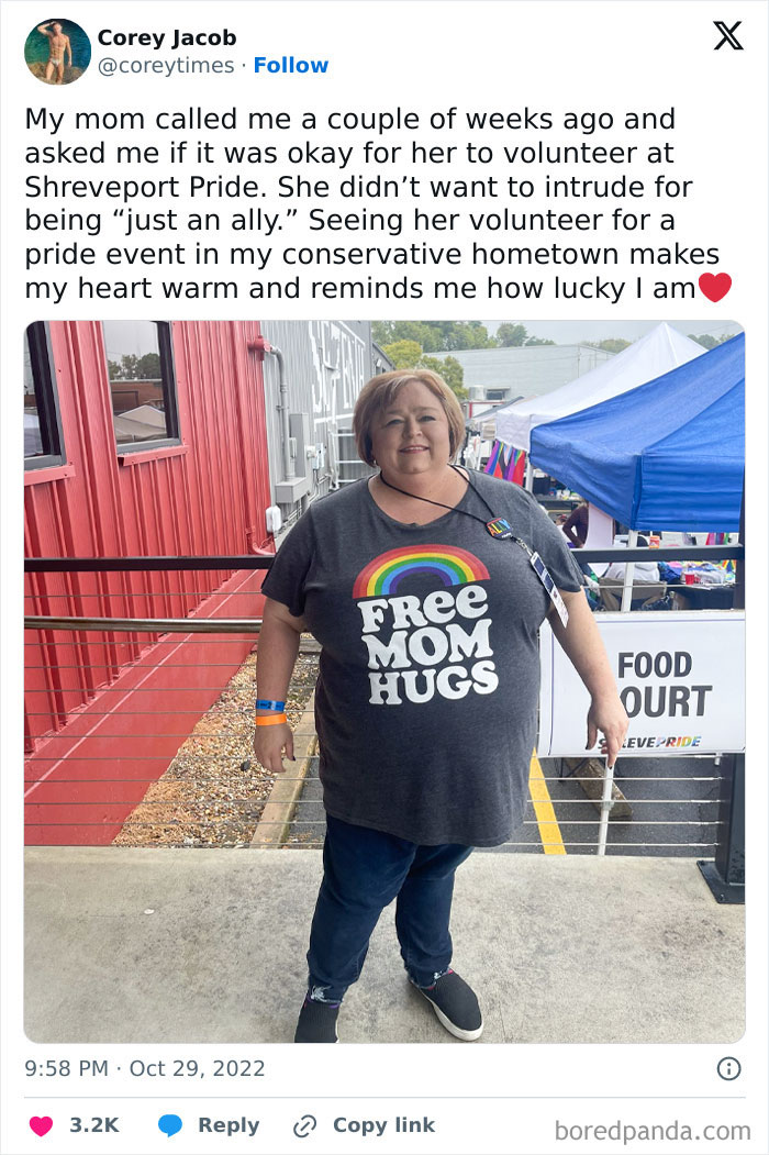 You Can Tell She Gives Those Good Hugs Too