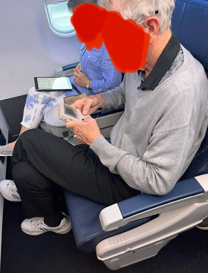 Loved Seeing This Older Gentleman Keeping It Old-School With His Classic Gameboy