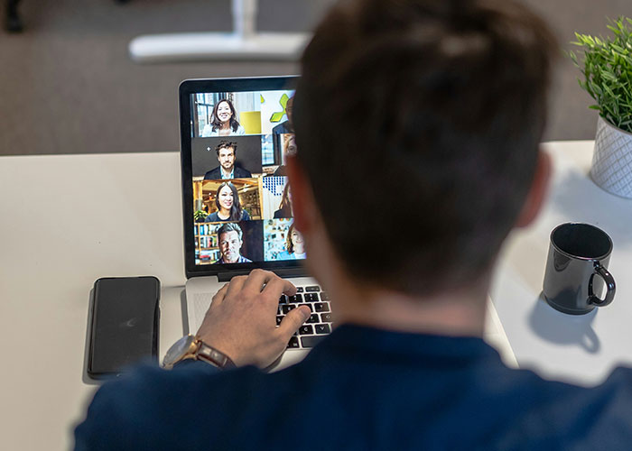 Wife Ignores Man&rsquo;s Home Office Rules, Pushes Him To The Limit, Drama Ensues When He Cancels WFH