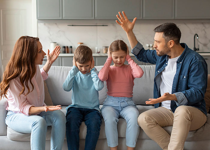 Man Tells Wife To Act “More Like A Proper Woman”, Her Response Brings Tears To His Eyes Man Tells Wife To Act “More Like A Proper Woman”, Her Response Brings Tears To His Eyes