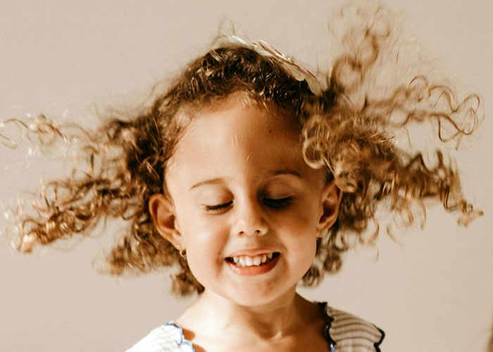 30 Doctors And Nurses Spill The Tea About What Happens When The Baby Looks Like Not The Dad’s