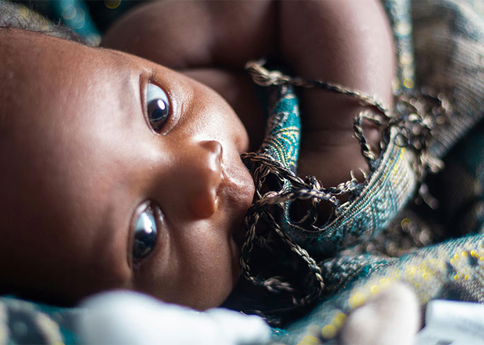 30 Doctors And Nurses Spill The Tea About What Happens When The Baby Looks Like Not The Dad’s