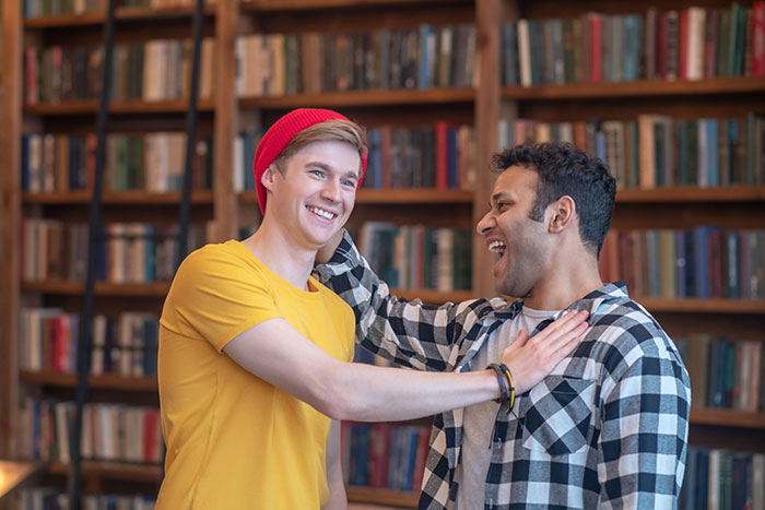 Man Forces His GF Out Of His Home After She Makes His Little Brother Cry And Dumps Her