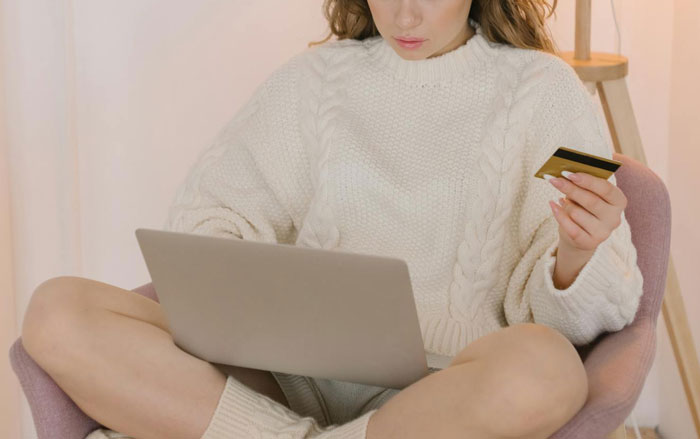 "AITA For Canceling A Wedding Gift When The Wedding Was Canceled?" "AITA For Canceling A Wedding Gift When The Wedding Was Canceled?"