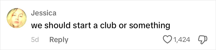 Woman Is Sure That She Can&rsquo;t Find A Date Because She&rsquo;s Intelligent And Attractive, Netizens Agree