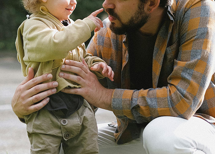 &ldquo;It Must Be Mommy&rsquo;s Day Off&rdquo;: Man Lies About His Wife Being Dead In Response To Boomer&rsquo;s Comment