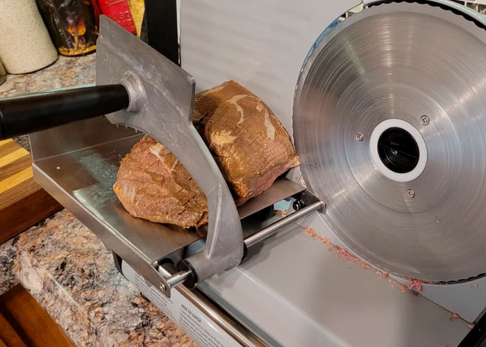 “Total Waste Of Money”: 30 Of The Worst Purchases Folks Online Ever Made