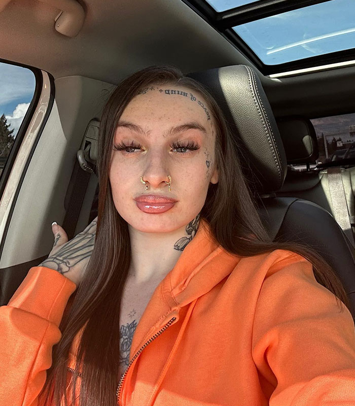 &ldquo;We Need To Change The Narrative&rdquo;: Barista Speaks Out After Smashing Man&rsquo;s Windshield With Hammer