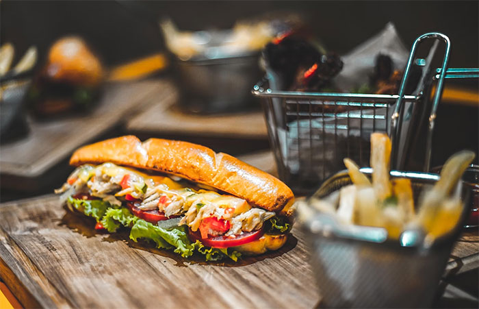 35 Times 'Karens' Were Shamed In Real Life By People Who Ran Out Of Patience