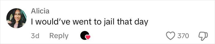 “I’m His Nine-Months-Pregnant Wife”: Woman Confronts Husband And Mistress At The Beach “I’m His Nine-Months-Pregnant Wife”: Woman Confronts Husband And Mistress At The Beach