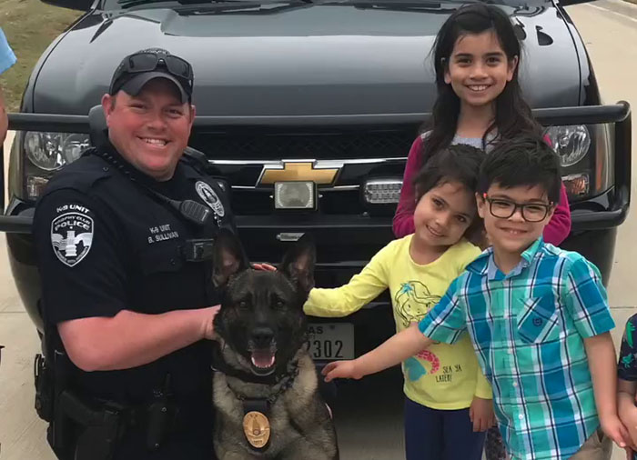 Police Dog Retires After Nearly A Decade Of Service, Heartwarming Video Is Spreading Online Police Dog Retires After Nearly A Decade Of Service, Heartwarming Video Is Spreading Online