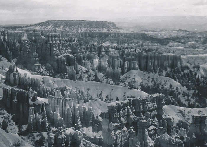 50 Things That Meant People Were Rich Back In The Day That Are Pretty Basic Today