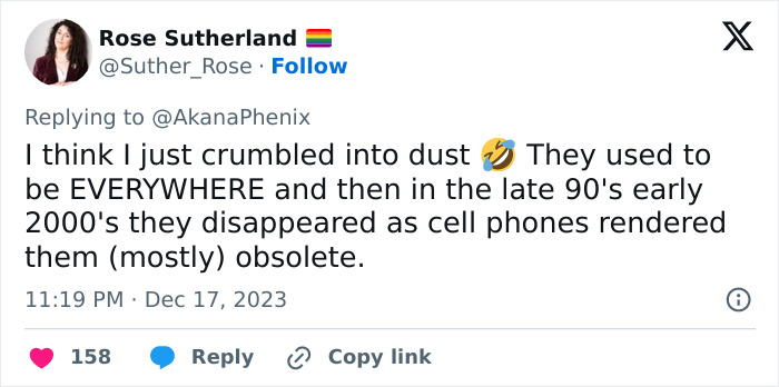 Pay-Phones-Exist-Answers-Twitter