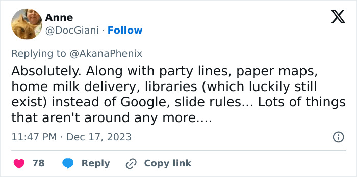 Pay-Phones-Exist-Answers-Twitter
