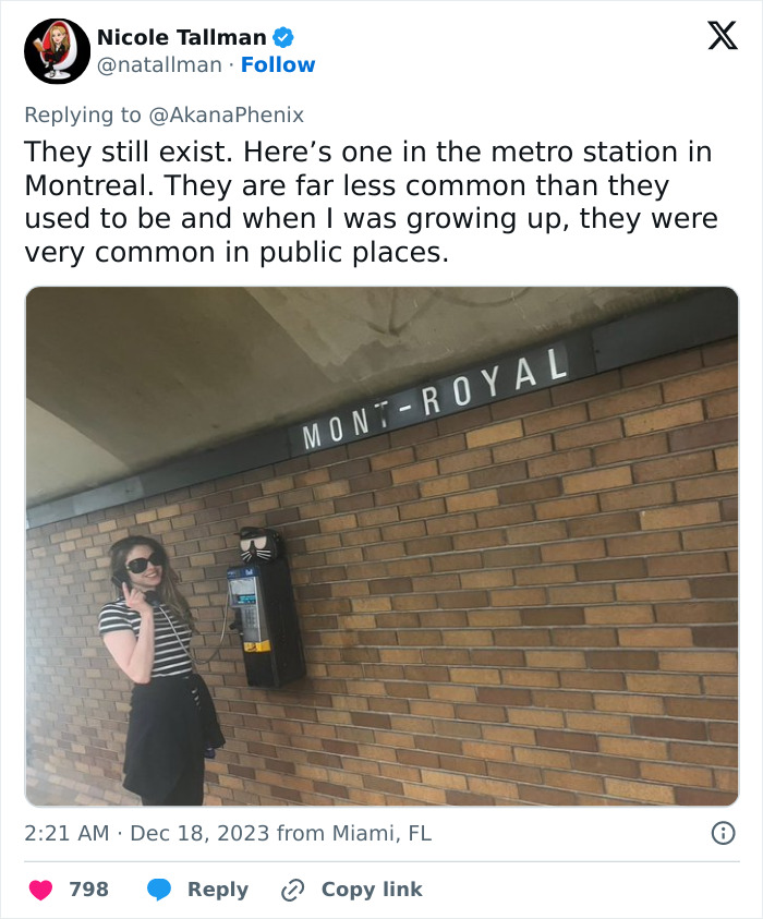 Pay-Phones-Exist-Answers-Twitter