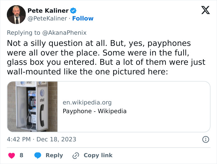 Pay-Phones-Exist-Answers-Twitter