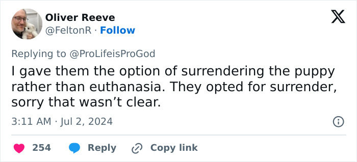 Vet Applauded For Response After Owner Brings In Seven-Week-Old Puppy To Be Put Down Vet Applauded For Response After Owner Brings In Seven-Week-Old Puppy To Be Put Down