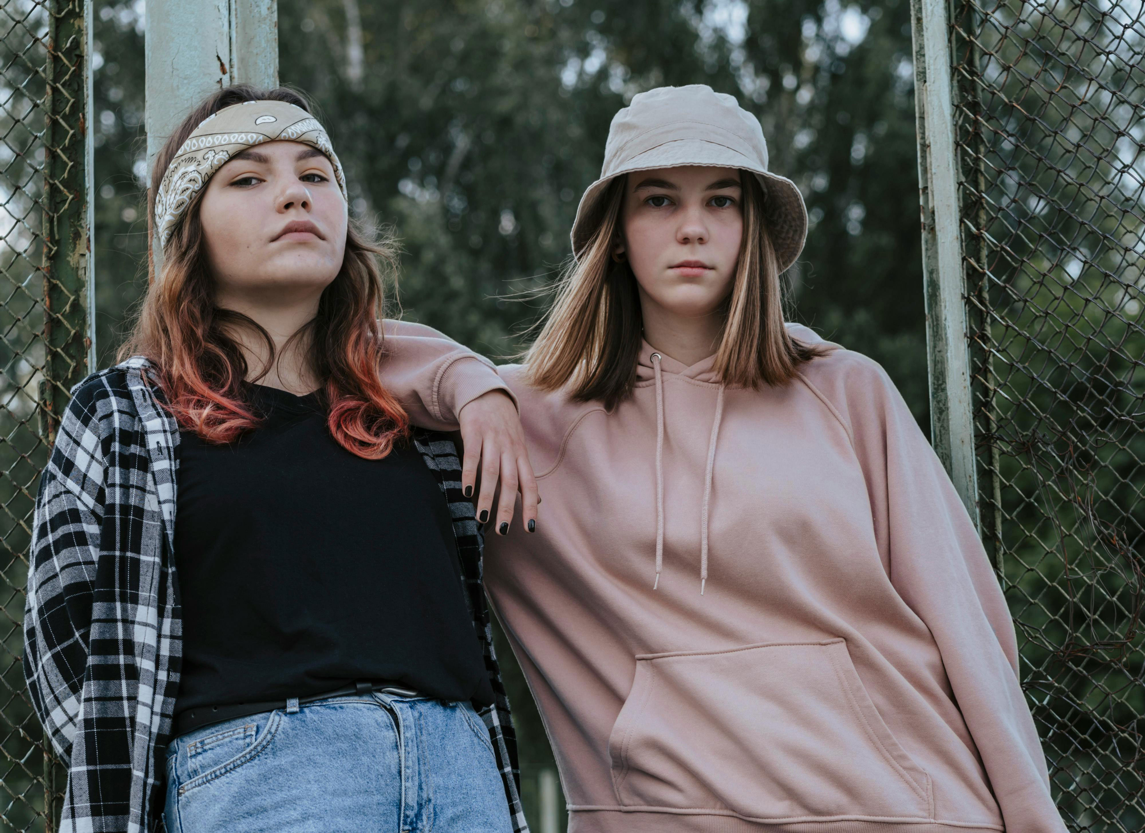 Woman Finds Out Friend Gave Her Ticket Concert Away, Kicks Her Out From Brunch and Upcoming Party