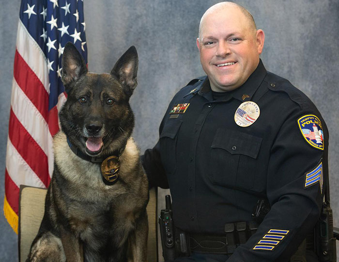 Police Dog Retires After Nearly A Decade Of Service, Heartwarming Video Is Spreading Online Police Dog Retires After Nearly A Decade Of Service, Heartwarming Video Is Spreading Online