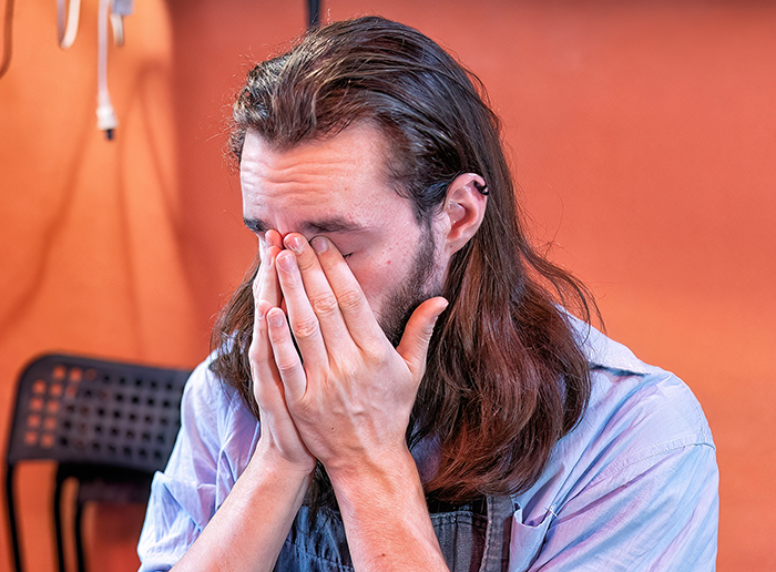 Woman Breaks Off From A Friend Group She’s Been In For 7 Years Over An Unpleasant Event During Dinner At Chili’s Woman Breaks Off From A Friend Group She’s Been In For 7 Years Over An Unpleasant Event During Dinner At Chili’s