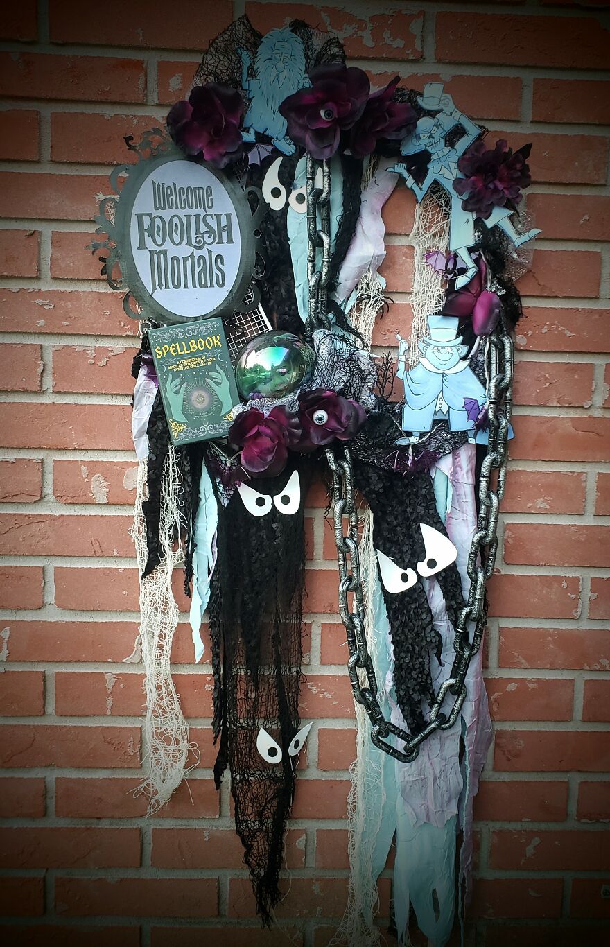 I Made A Haunted Mansion Wreath With Hitchhiking Ghosts, Madam Leota Crystal Ball, A Welcome Foolish Mortals Sign, And Many More (13 Pics) I Made A Haunted Mansion Wreath With Hitchhiking Ghosts, Madam Leota Crystal Ball, A Welcome Foolish Mortals Sign, And Many More (13 Pics)