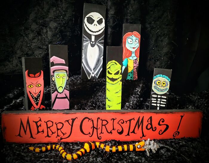 Nightmare Before Christmas Mantle And Shelf Decorations. Hand Painted On Wood Blocks. Clay Snake Eating Gifts And Christmas Tree